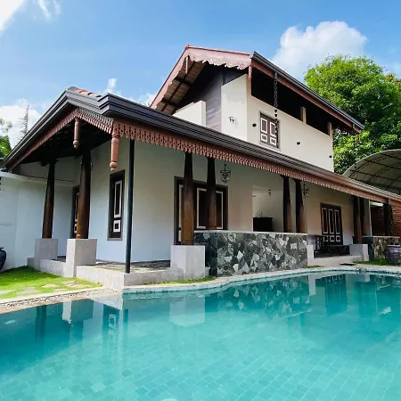 Thaprobana Villa Tangalle - Private Villa Exterior photo